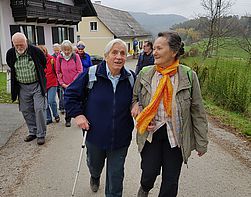 Liesl Fruhwirth mit Begleitung.