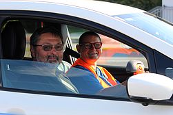 Instruktur und Daniela sind bereit