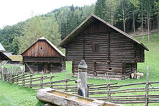 Bildtext: Stadl aus der Steiermark.